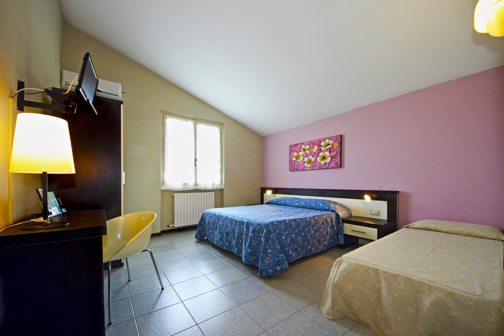Albergo La Quiete ديسينسانو ديل غاردا المظهر الخارجي الصورة