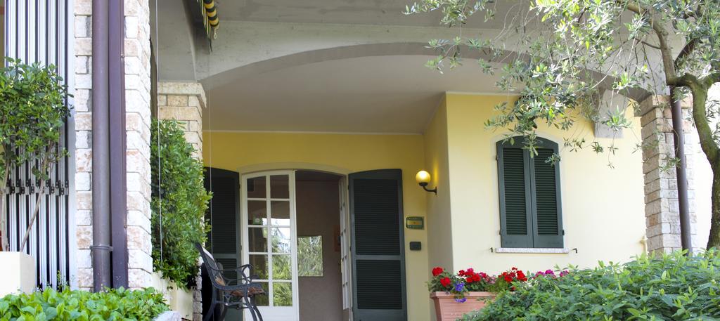 Albergo La Quiete ديسينسانو ديل غاردا المظهر الخارجي الصورة